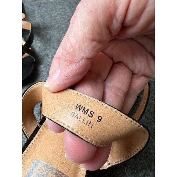 Dolce Vita Ballin Black Leather Slip On Strappy Sandals Size 9 - Picture 6 of 8